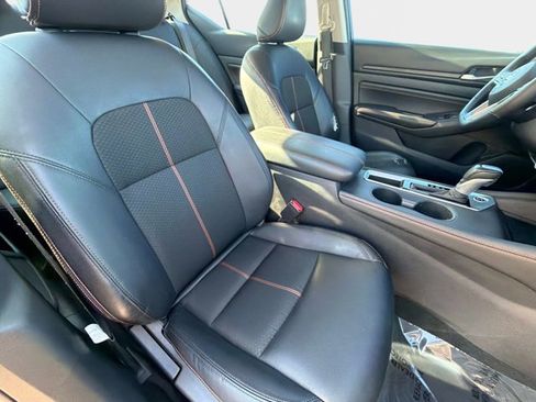 Certified 2021 Nissan Altima 2.5 SR image 15