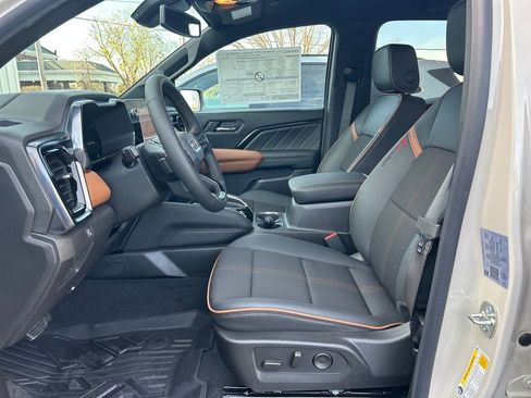 New 2026 GMC Canyon AT4 image 11