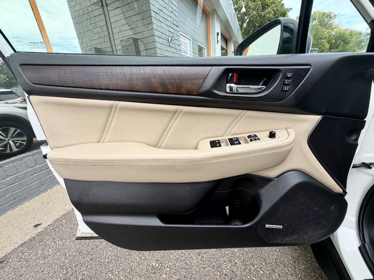 Used 2019 Subaru Outback 2.5i Limited AWD/4WD image 27