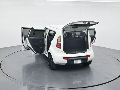 Used 2010 Kia Soul + image 42