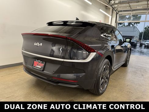 New 2025 Kia EV6 Light w/ Light LR Technology Package image 3