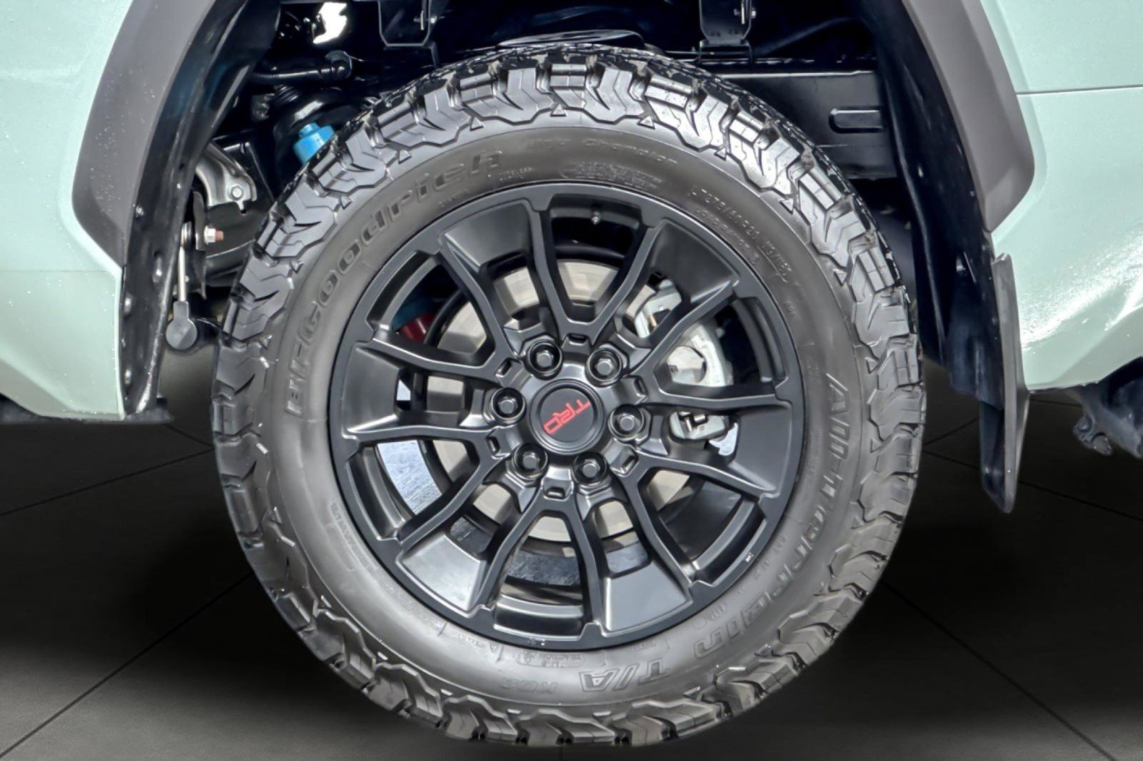 Used 2024 Toyota Tundra Limited w/ TRD Off-Road Package AWD/4WD image 24