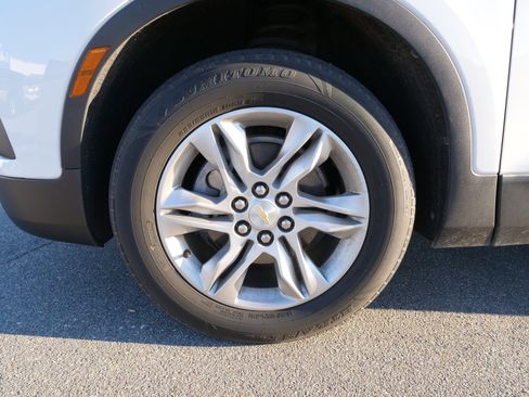 Used 2020 Chevrolet Blazer LT image 13