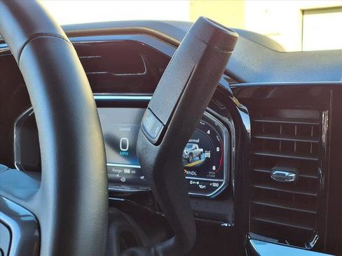 Certified 2024 Chevrolet Silverado 2500 High Country w/ High Country Premium Package image 14