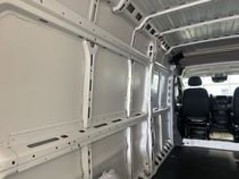 Used 2024 RAM ProMaster 2500 FWD image 34