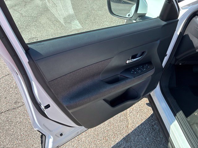 Used 2025 Nissan Kicks SV w/ SV Premium Package FWD image 62