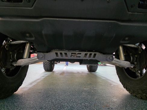 Used 2022 Ford Bronco Black Diamond image 5