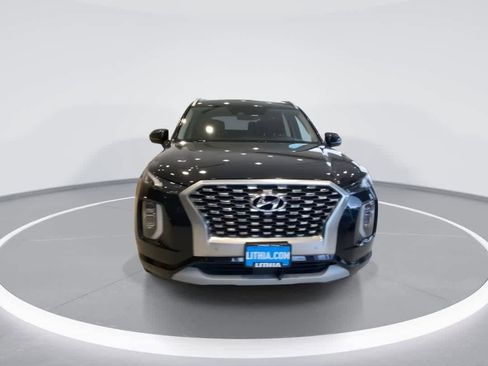 Used 2022 Hyundai Palisade Limited w/ Cargo Package image 3
