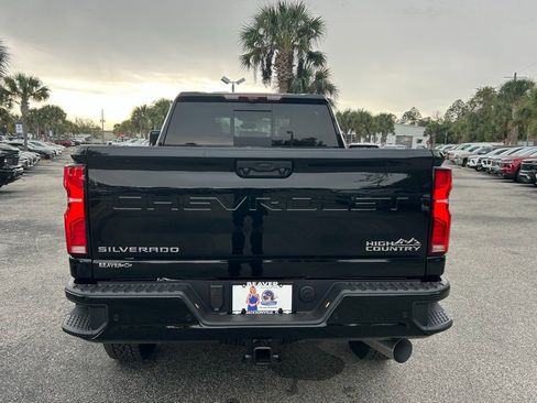 New 2026 Chevrolet Silverado 3500 High Country w/ Technology Package AWD/4WD image 6
