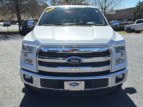 Used 2016 Ford F150 Lariat image 2