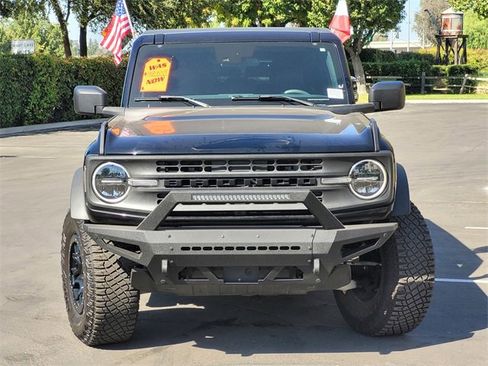 Used 2022 Ford Bronco 4-Door image 3