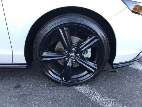 Certified 2025 Honda Accord Sport image 5
