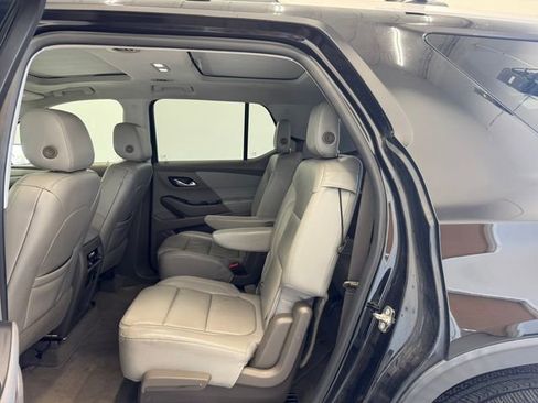 Used 2018 Chevrolet Traverse LT w/ LPO, 'HIT The Road' Package image 18