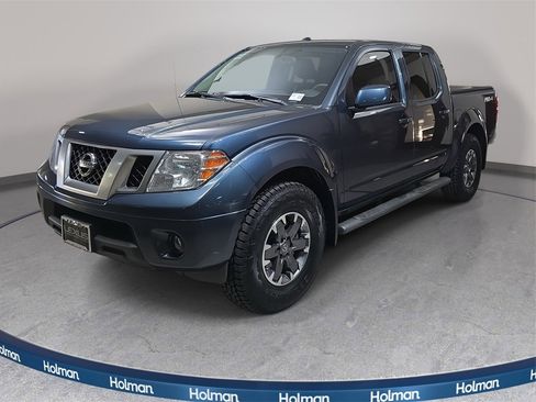 Used 2014 Nissan Frontier PRO-4X image 1