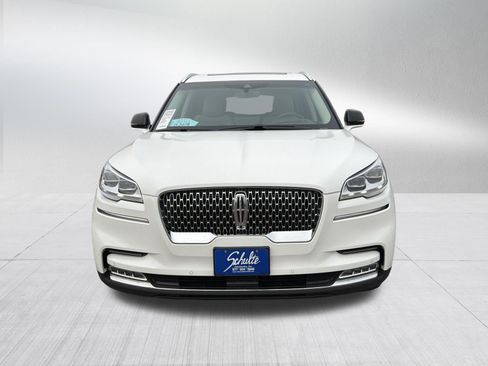 Used 2020 Lincoln Aviator Reserve w/ Equipment Group 202A AWD/4WD image 2