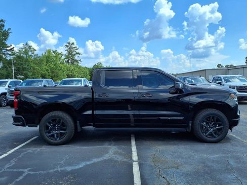 Certified 2024 Chevrolet Silverado 1500 High Country w/ Midnight Edition image 3
