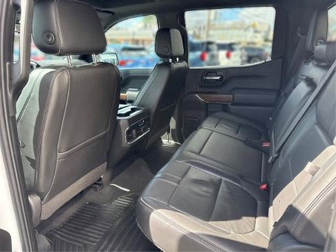 Used 2020 Chevrolet Silverado 1500 High Country w/ Technology Package image 13