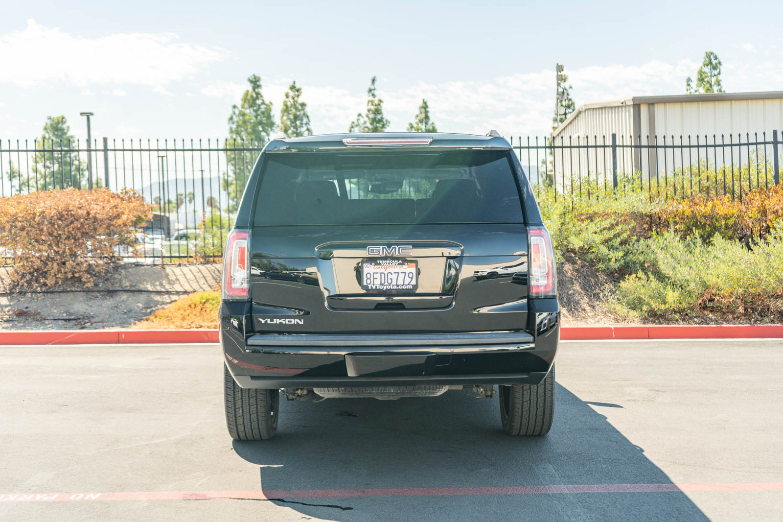 Used 2019 GMC Yukon SLT AWD/4WD image 8