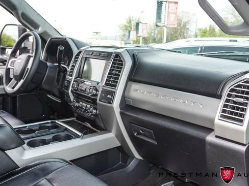 Used 2017 Ford F250 Lariat w/ Lariat Ultimate Package image 61