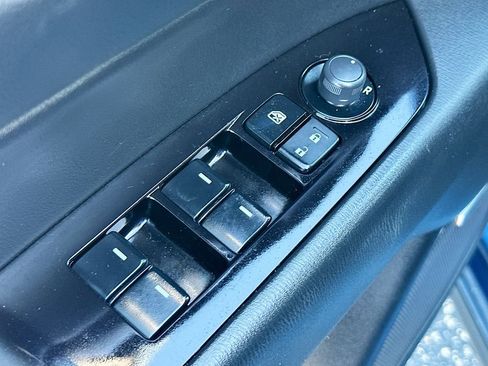 Used 2019 MAZDA CX-5 Touring image 18