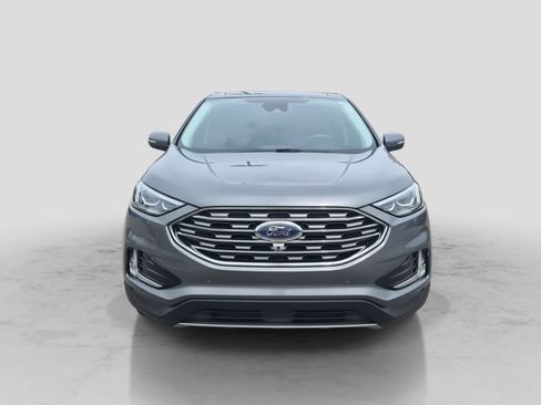 Used 2024 Ford Edge Titanium w/ Equipment Group 301A AWD/4WD image 3