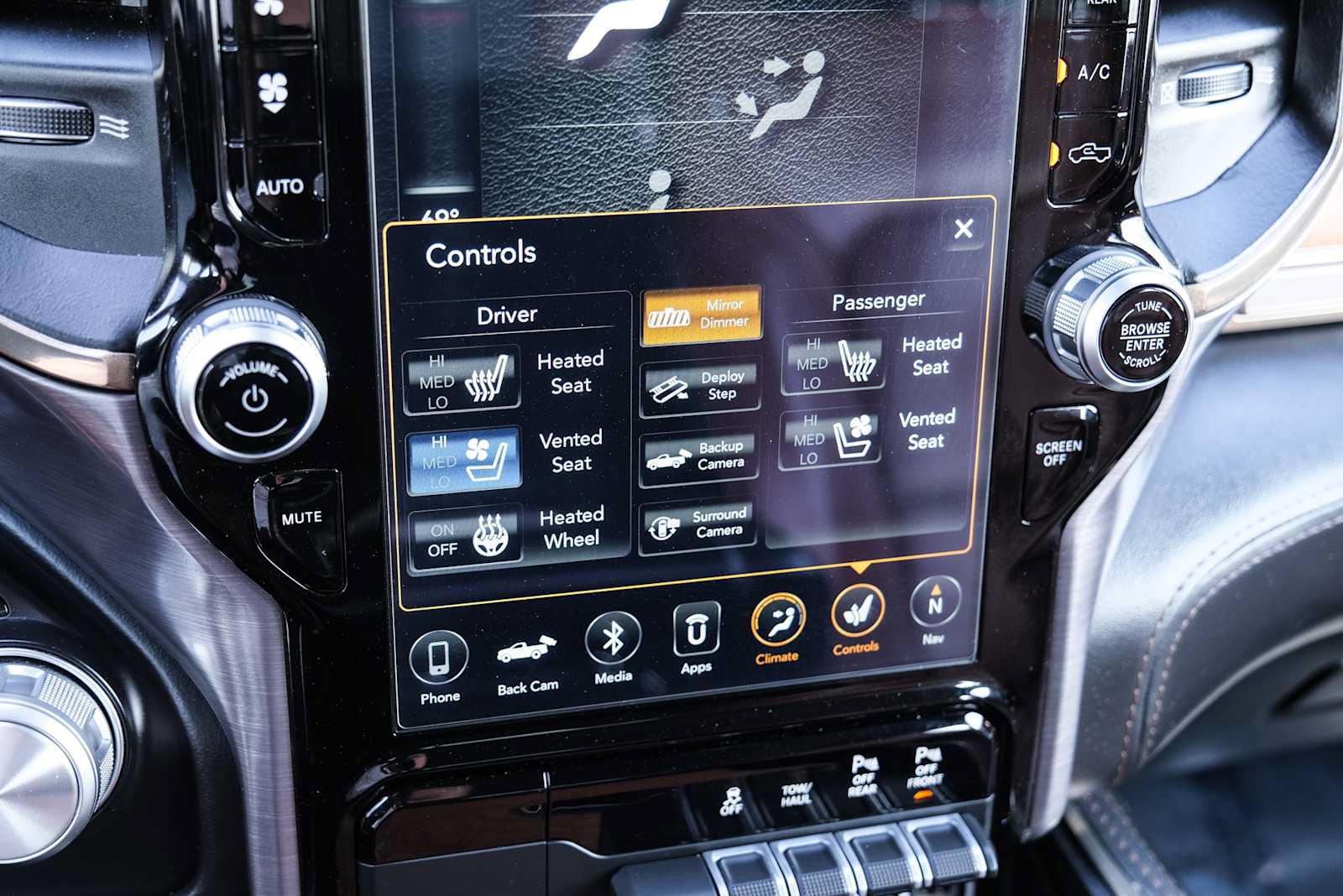 Used 2020 RAM 1500 Limited AWD/4WD image 49