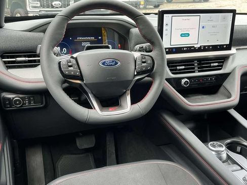 New 2026 Ford Explorer ST AWD/4WD image 12