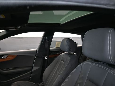 Used 2020 Audi A5 2.0T Premium image 11