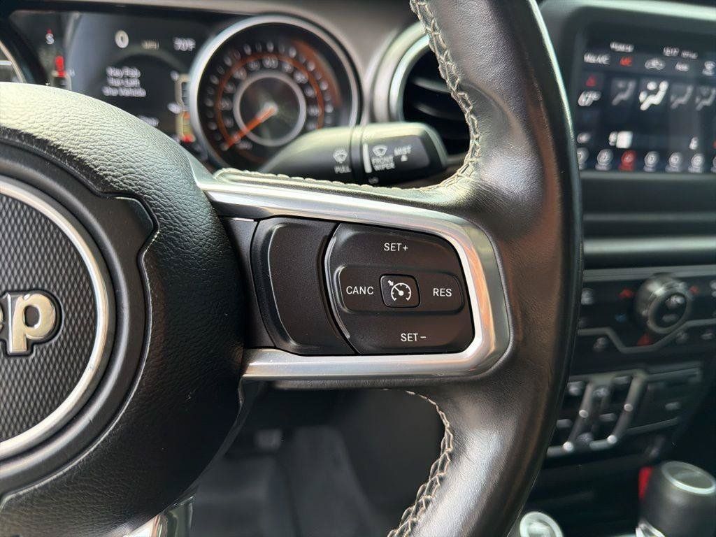Used 2021 Jeep Gladiator Overland w/ Safety Group AWD/4WD image 45