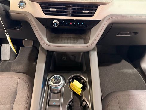 New 2026 Ford Explorer Active AWD/4WD image 23