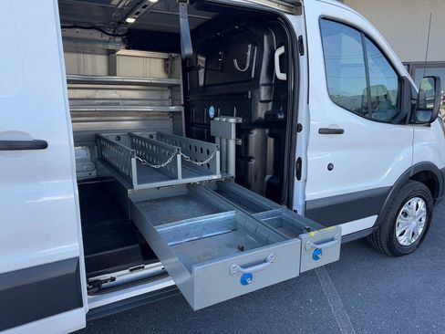 Used 2018 Ford Transit 250 130 Low Roof w/ Interior Upgrade Package RWD image 13