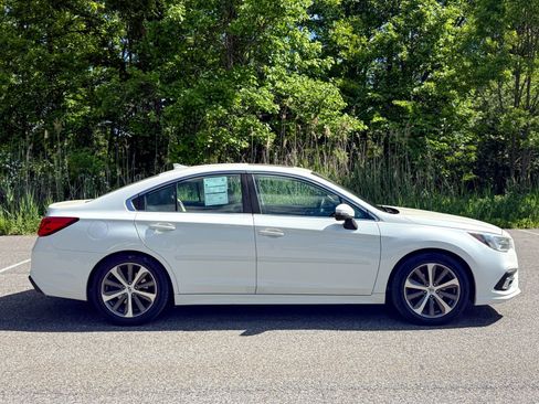 Used 2019 Subaru Legacy 2.5i Limited AWD/4WD image 7