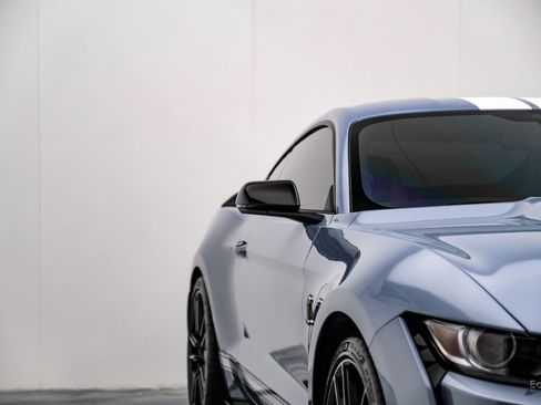 Used 2022 Ford Mustang Shelby GT500 w/ Technology Package image 22