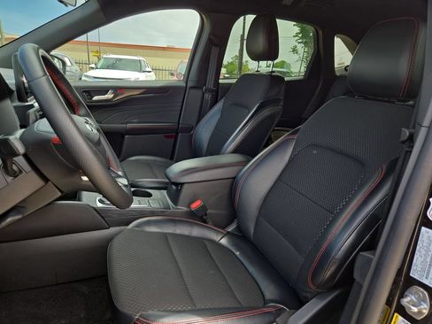 Used 2025 Ford Escape ST-Line AWD/4WD image 24