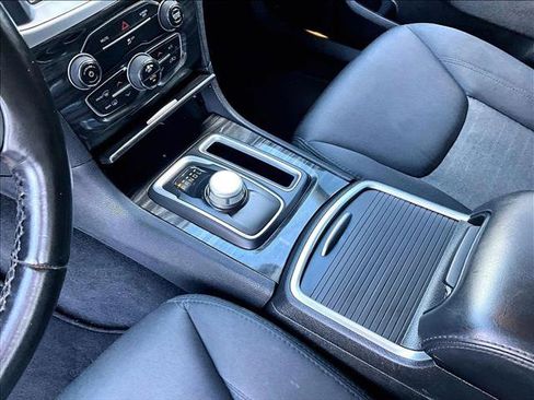 Used 2019 Chrysler 300 Touring w/ Sport Appearance Package RWD image 15