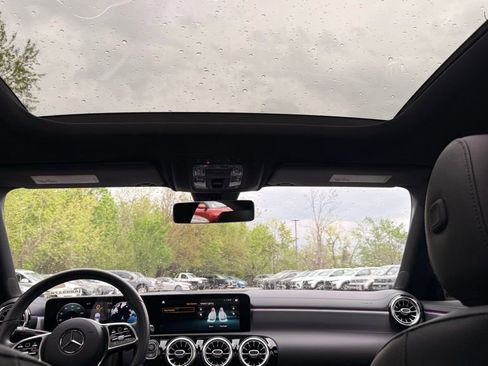 Used 2021 Mercedes-Benz CLA 250 w/ Premium Package image 30