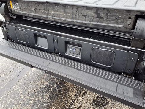 New 2026 GMC Sierra 2500 AT4X w/ AT4X AEV Edition AWD/4WD image 34