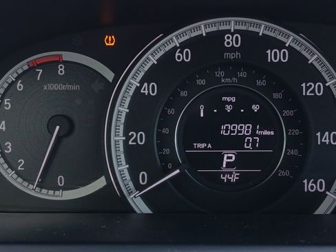 Used 2017 Honda Accord LX image 12