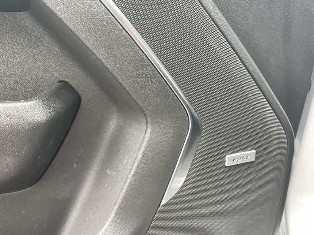 Used 2022 Chevrolet Tahoe RST w/ Luxury Package RWD image 19
