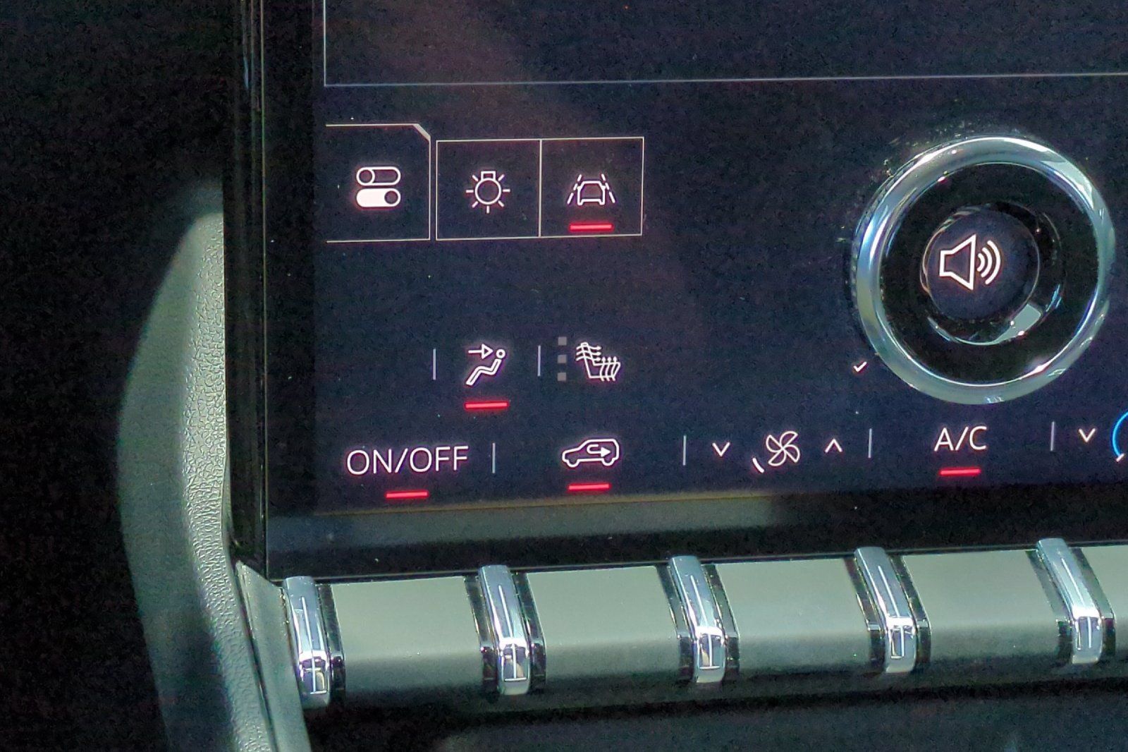 Used 2025 GMC Terrain Elevation AWD/4WD image 28