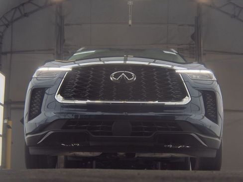 Certified 2023 INFINITI QX60 Luxe w/ Cargo Package FWD image 18