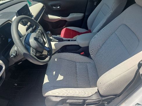 Used 2024 Honda HR-V LX image 16