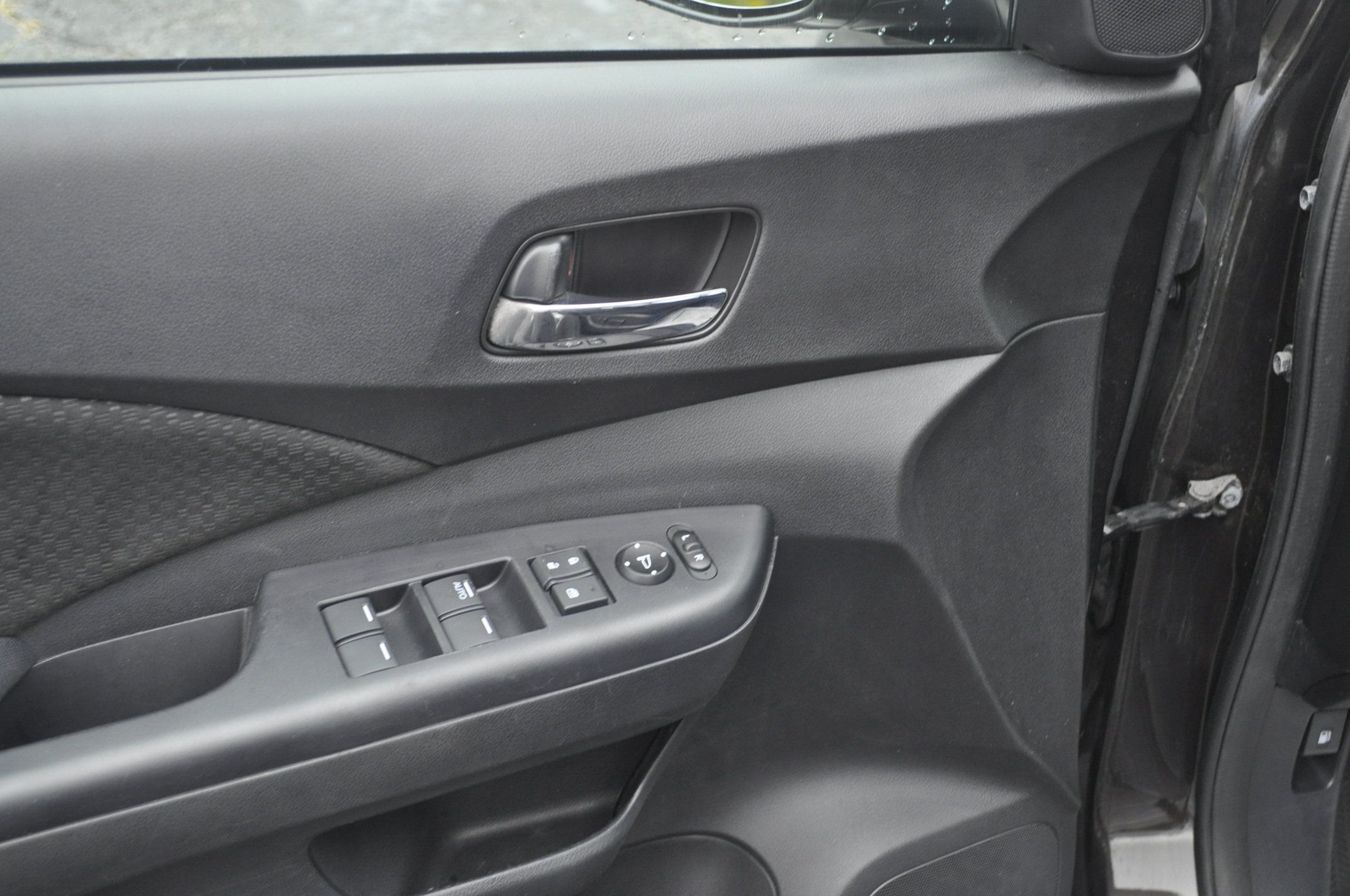 Used 2016 Honda CR-V EX image 16