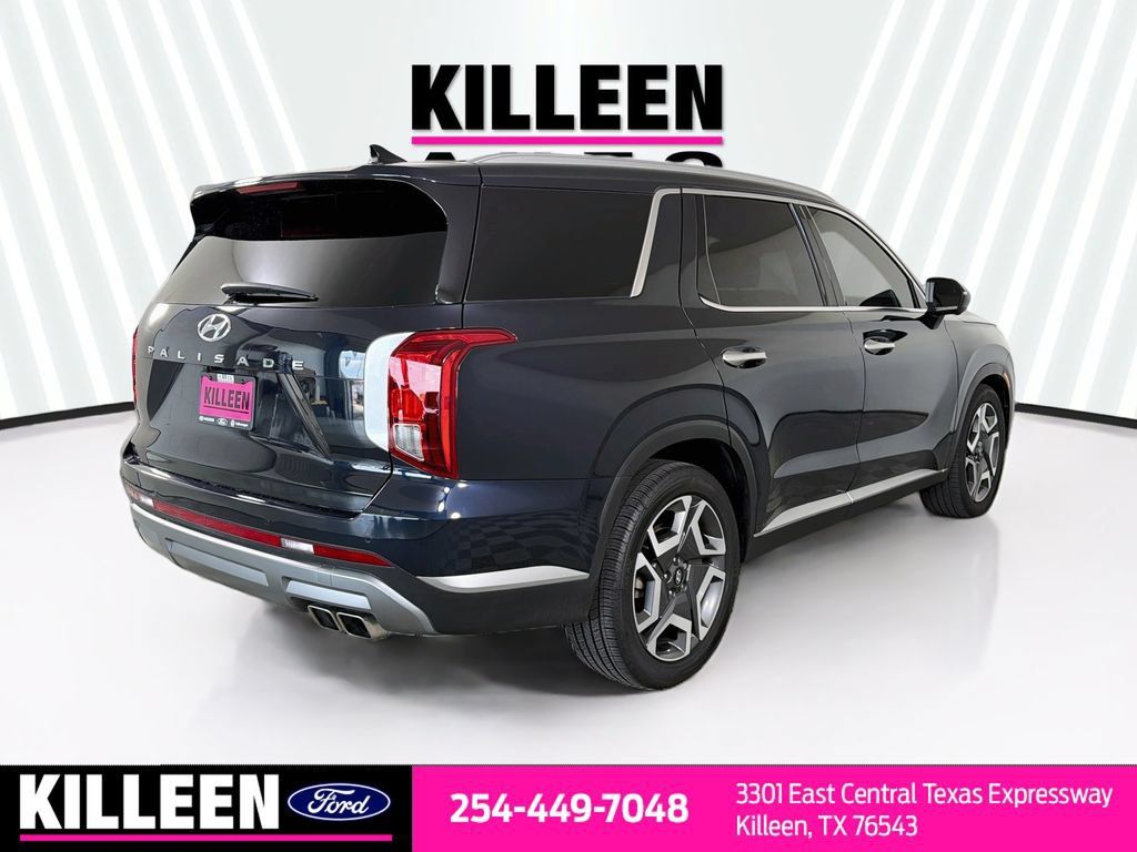 Used 2024 Hyundai Palisade SEL w/ Premium Package FWD image 9