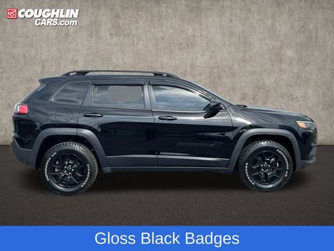 Used 2022 Jeep Cherokee Latitude AWD/4WD image 9