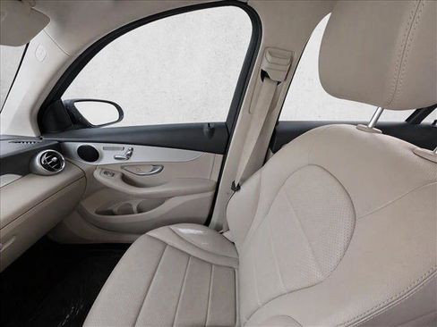 Certified 2022 Mercedes-Benz GLC 300 image 24