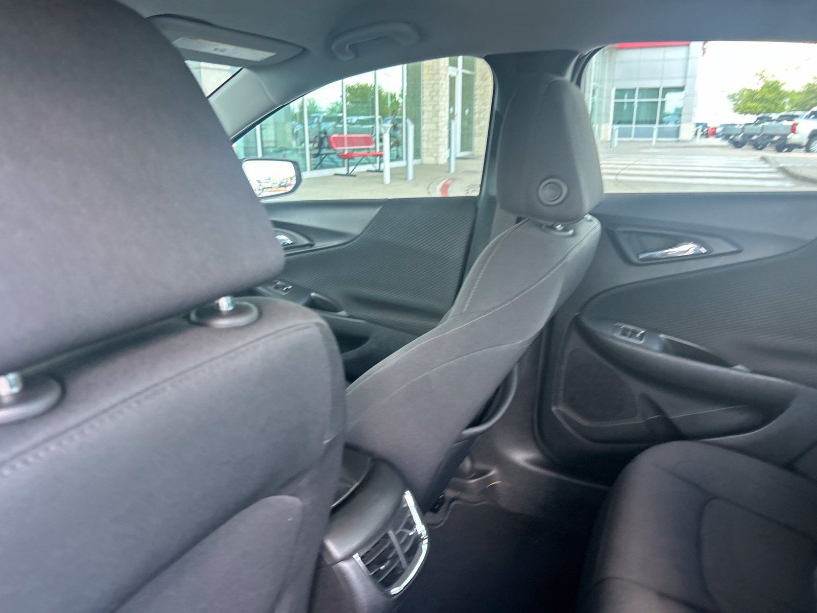 Used 2024 Chevrolet Malibu LT FWD image 18
