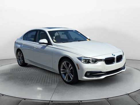 Used 2017 BMW 330e RWD image 7