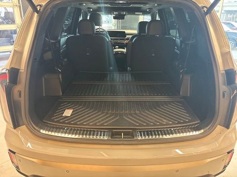 Used 2023 Kia Telluride SX Prestige X-Line image 28