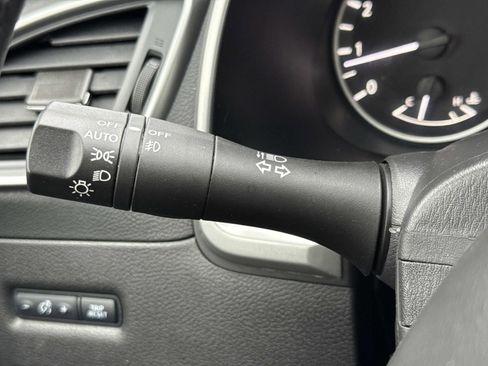 Used 2024 Nissan Murano Platinum w/ Cargo Package image 16